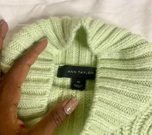 Ann Taylor mint green turtle neck thumbnail 3