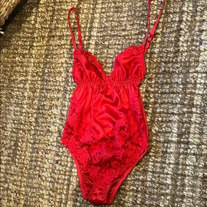 Vintage Dolores For Poirette Red Satin Lace Lingerie Bodysuit Size 34 thumbnail 4