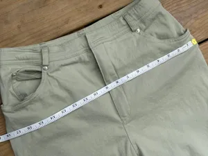 Ellen Tracy Company Women’s Size 4 Sage Green Stretch Straight Leg Pants thumbnail 4