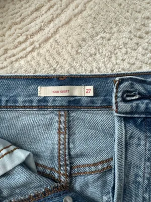 Levi’s Denim Skirt thumbnail 3