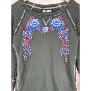 Paparazzi Women's Size M Green Floral Embroidered Top Long Sleeve Stretch Boho thumbnail 2