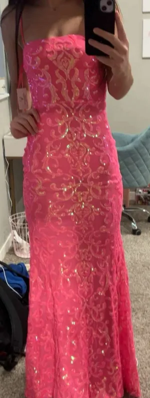 Windsor Hot Pink Maxi Mermaid thumbnail 1