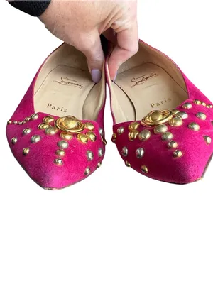 Christian Louboutin - Pink Suede Studded Pointed Toe Kitten Heel Pumps Sz 37 thumbnail 5