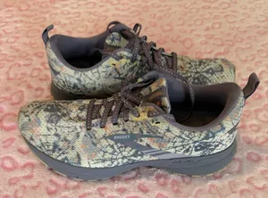Brooks Revel 5 Women's Purple Tie Dye Athletic Shoes Running Size: 10 thumbnail 4