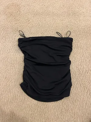 House of Harlow Black satin tube top thumbnail 3