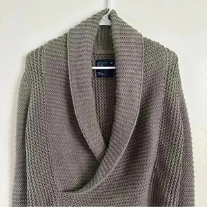 American Eagle Outfitters Sweater Cable Knit Ribbed Long Sleeves V-Neck‎ Medium thumbnail 2