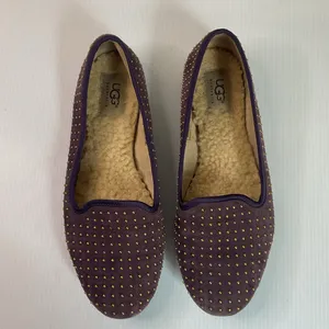 UGG Australia Purple Suede Studded Sheepskin Flats Women’s 6.5 Slip On Loafers thumbnail 2