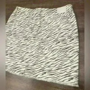 Paige Mini Denim Skirt Zebra Cotton Jean Skirt Size‎ 31 thumbnail 4