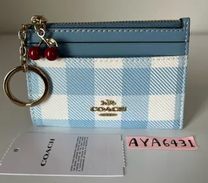 Coach Card Holder thumbnail 1