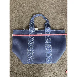 Victoria’s Secret PINK Blue Mesh Floral Tote Bag Large Gym Beach Travel thumbnail 2