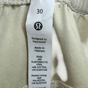 Lululemon Light Utilitech Cargo Pocket High-Rise‎ Crop Pants Natural Ivory Sz 30 thumbnail 3