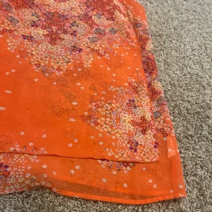 Cabi Womens Merrow Edge Top Size Small Orange Floral Sleeveless Pullover 268 thumbnail 2