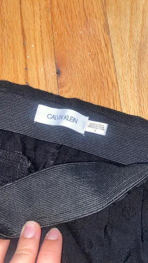 Calvin Klein Skinny Pants thumbnail 2
