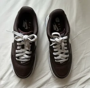 Nike Air Force 1  thumbnail 4