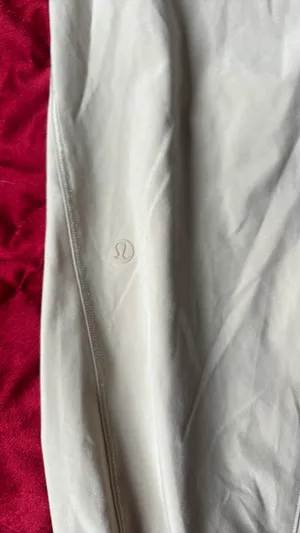 Lululemon Joggers thumbnail 2