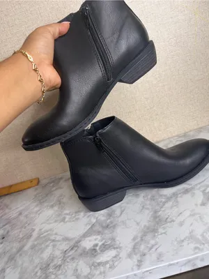 b. o. c. Womens Black Booties Side Zipper Block Heel Ankle Boots thumbnail 3