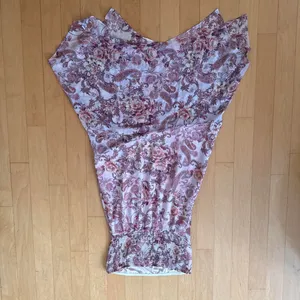 Princess Polly Coralis pink paisley strapless asymmetric midi dress thumbnail 3