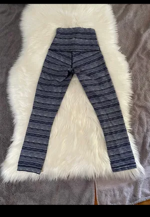 Lululemon Wunder Under Crop Leggings Space Dye Sapphire thumbnail 2