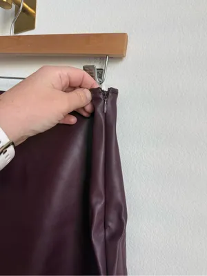 Wild Fable Burgundy Faux Leather Mini Skort Fall Size Small NWT thumbnail 4