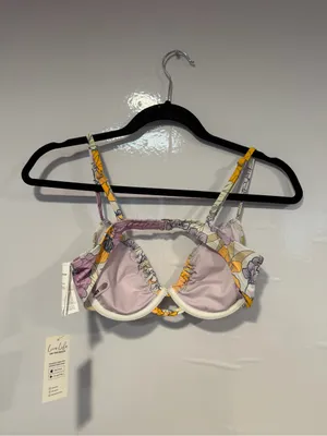 NWT Cupshe Floral Underwire Bikini Top - White &‎ Yellow thumbnail 4