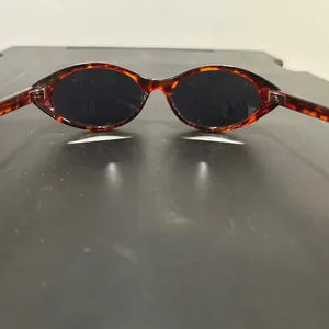 Tortoise Shell Oval Sunglasses Brown thumbnail 5