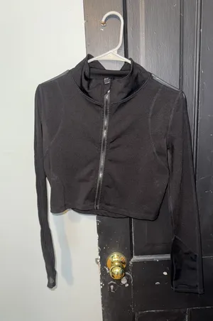 Athletic Top Size L thumbnail 1
