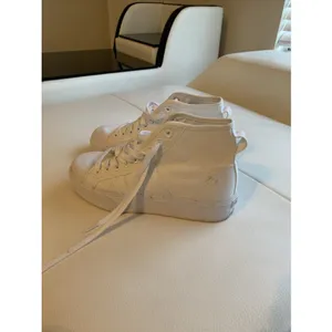 IOB Adidas Nizza Platform Women Size 10 White Canvas #FY2782 thumbnail 2