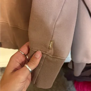 Aritzia TNA Crewneck Sweatshirt thumbnail 2