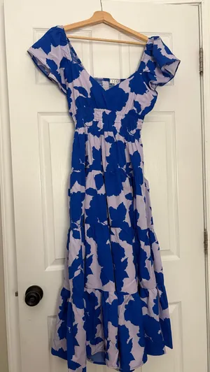boutique floral maxi dress thumbnail 1