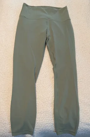 Lululemon Wunder Under Leggings 25" thumbnail 1