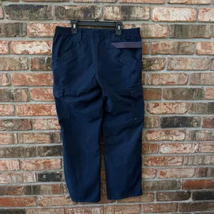 5.11 Tactical Womens Size 8 Regular Navy Blue Pants Cargo Pockets Workwear thumbnail 3