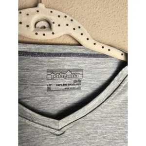 Patagonia Womens Gray Long Sleeve Capilene‎ Daily Baselayer Top Tshirt Medium thumbnail 3