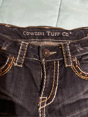 Cowgirl Tuff Dark Wash Black Denim Jeans w/Contrast Stitching size 28w/35L thumbnail 3