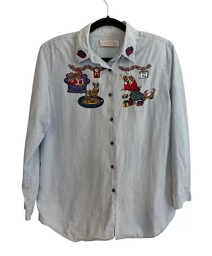 Karen Scott Button Down Shirt Blue M Women Christmas Dogs Embroidered Chambray thumbnail 1