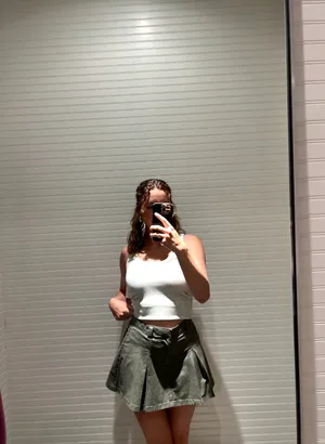 Abercrombie Olive Green Skort thumbnail 2