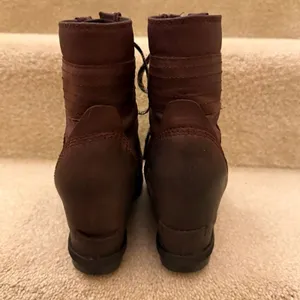 Sorel Arctic Wedge II Waterproof Lace Up Boots Redwood Brown Womens Leather thumbnail 4