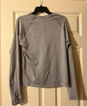 Lululemon Swiftly Tech Long Sleeve Race Length thumbnail 2