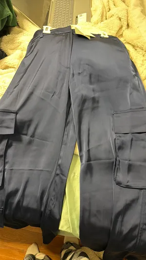 H&M Silk cargo pants thumbnail 1