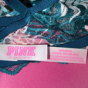 Victoria’s Secret PINK Tropical Teal Date Push Up V Wire Racerback Padded Bralette Small thumbnail 8
