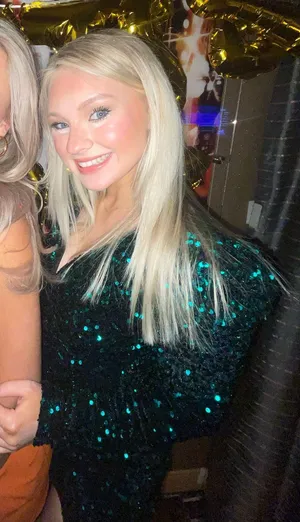 Uninsslily Emerald Green Sequin Dress thumbnail 4