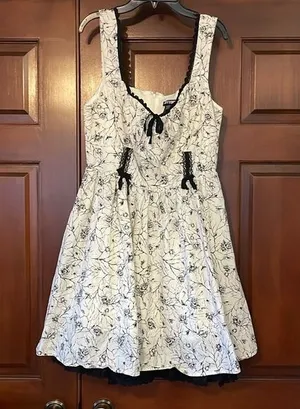 Hot Topic fit and flare dress size XL thumbnail 1