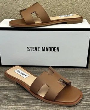 Steve Madden Women’s Hadyn Cognac Color Sandals Size -6M thumbnail 1