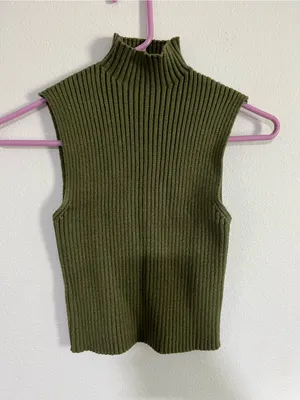 Zara Sleeveless Mock Neck Ribbed Crop Sweater - Olive Green Sleeveless Preppy S thumbnail 4