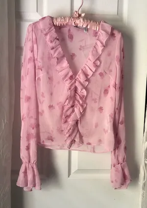 New ASOS DESIGN frill neck volume sleeve with button front in pink floral, sz 6 thumbnail 1