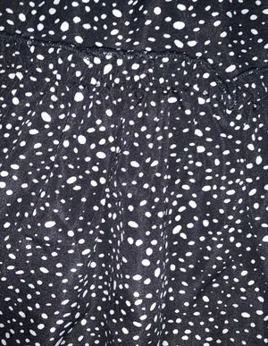 black and white skirt thumbnail 2