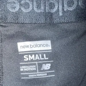 New Balance Women Black VB Fitness Volleyball Shorts WFS2159Z Small NWT thumbnail 3