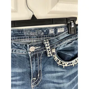 Miss Me Jeans Womens Size 29 Dark Wash Cropped Skinny Studded Distressed Denim thumbnail 5