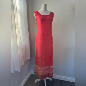 Vintage ‘90s Jane Ashley Coral Embroidered Hem Scoop Neck Sleeveless Maxi Dress thumbnail 5