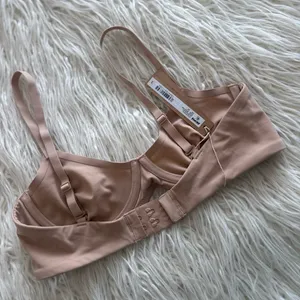 Skims Fits Everybody Unlined Demi Bra Clay Size 32C thumbnail 5