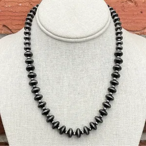Navajo Style Pearl Graduated Saucer Necklace thumbnail 1